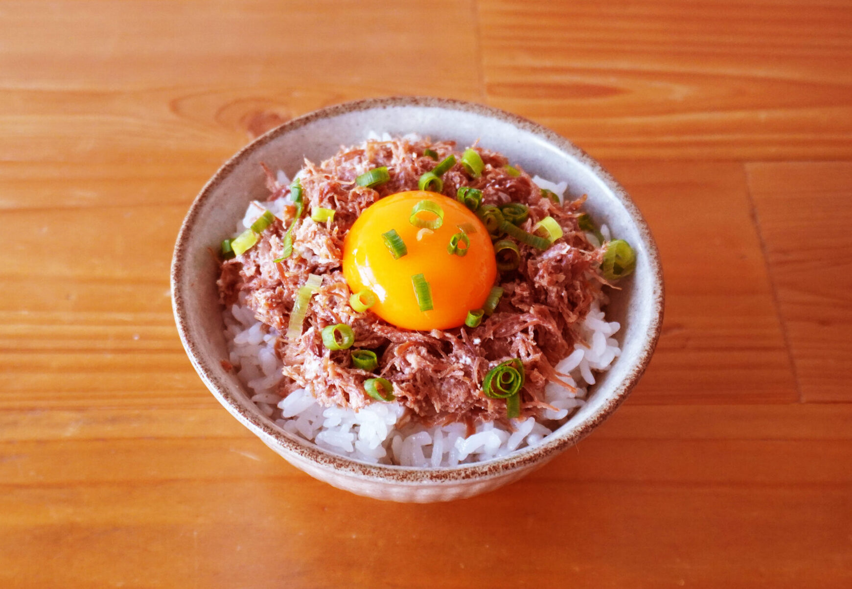 愛媛産牛無塩せきコンビーフ丼