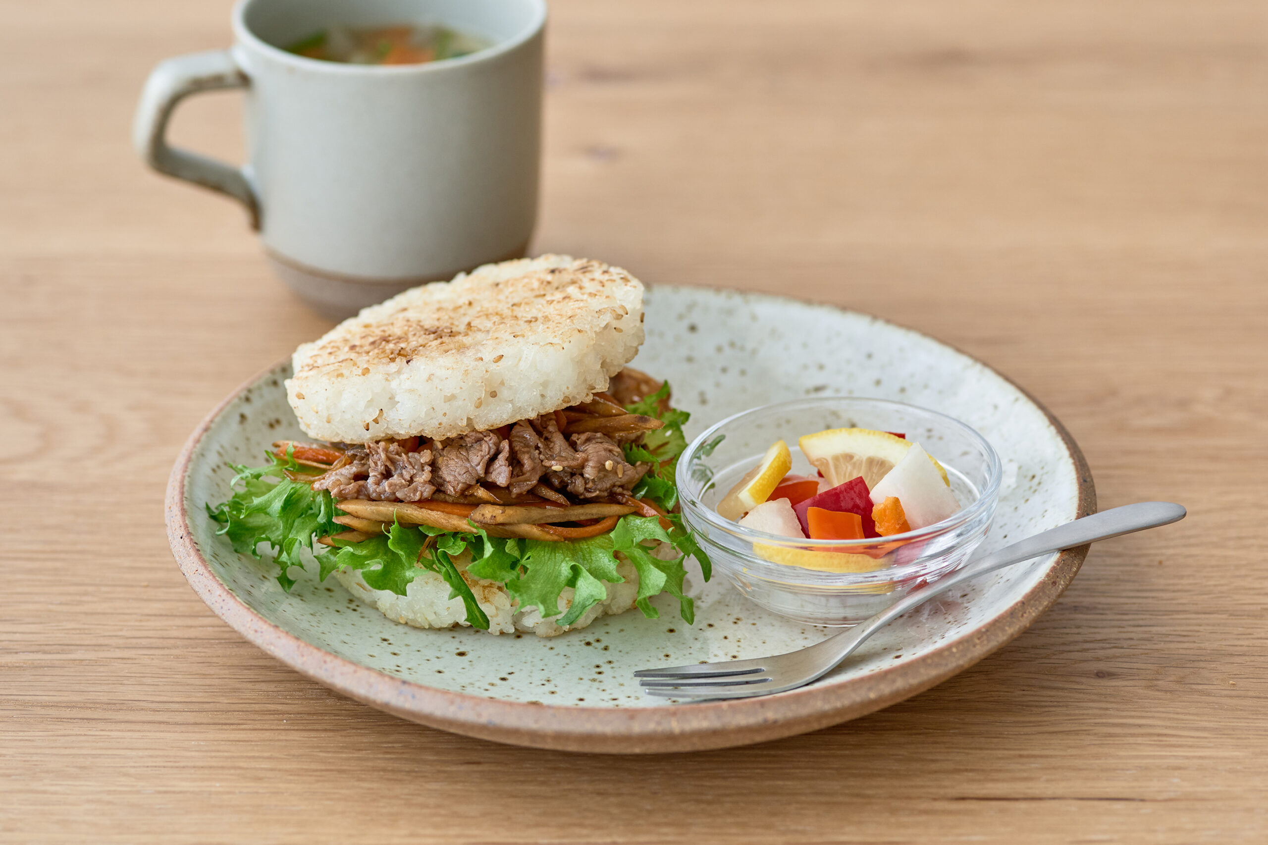 おうちで楽しむ焼肉ライスバーガー