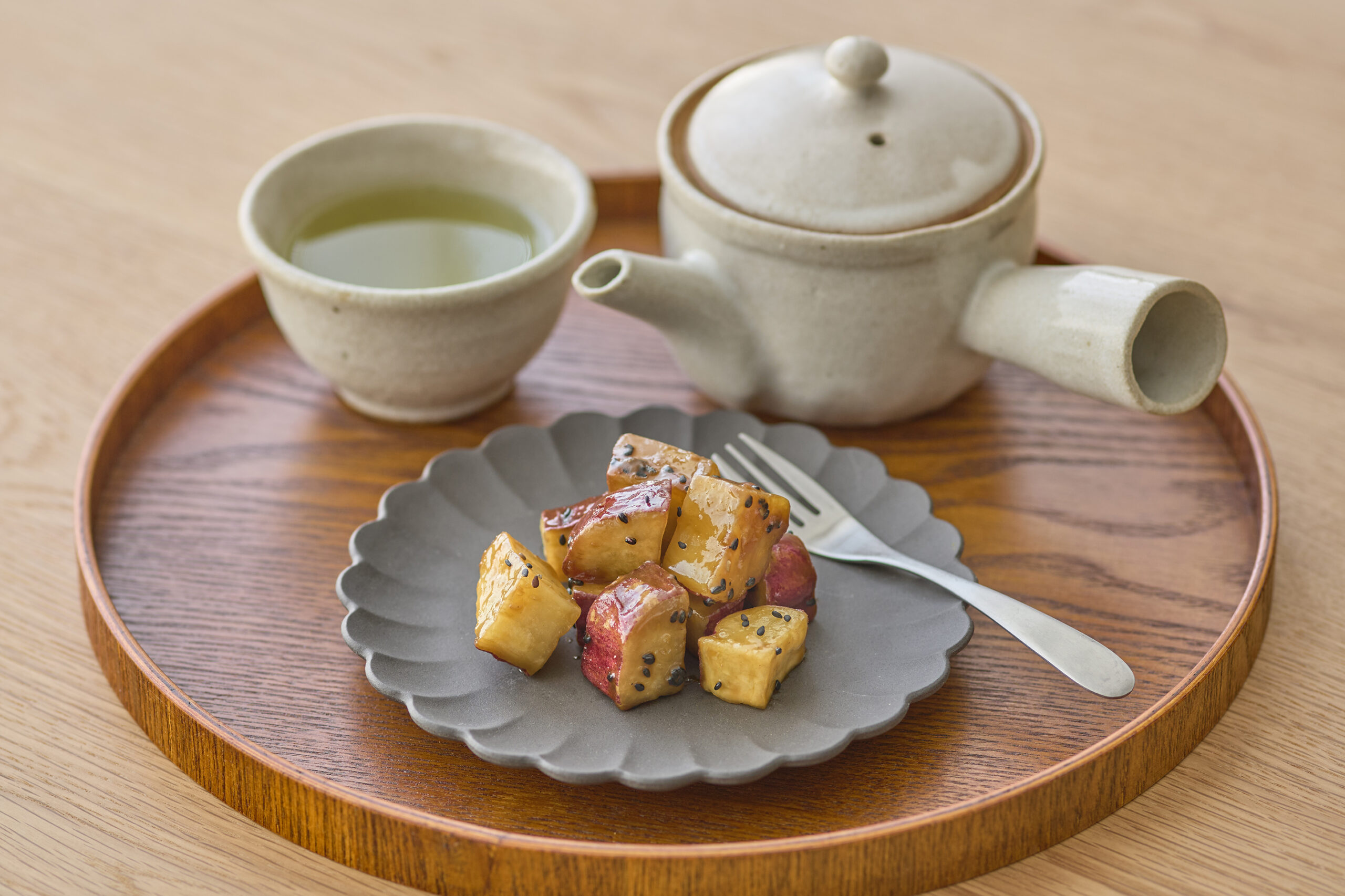 カリッと食感のひとくち大学芋