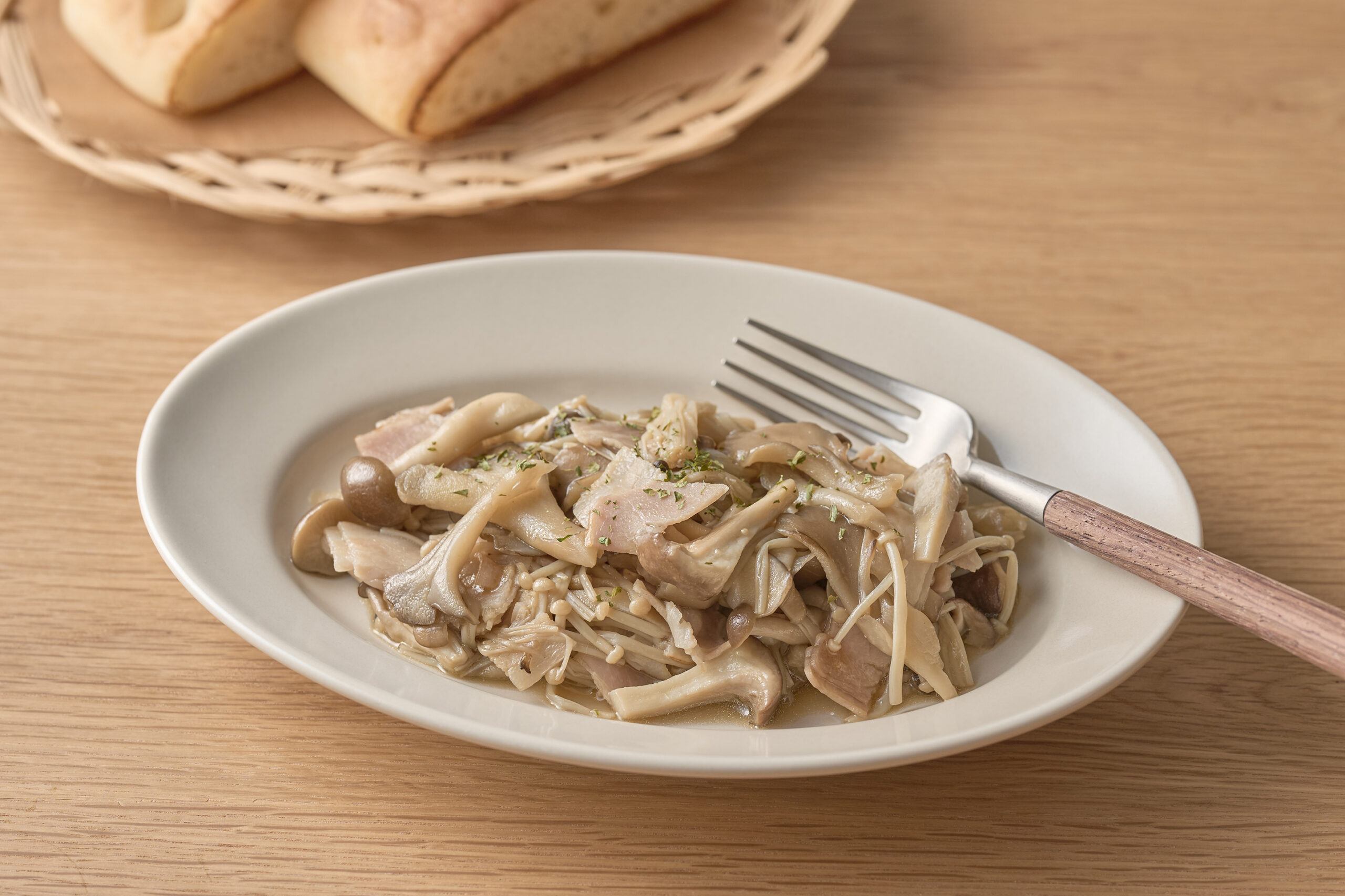 常備菜にも！たっぷりきのこの洋風ソテー