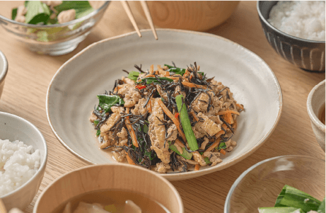 ごはんがすすむ！芽ひじきのそぼろ煮