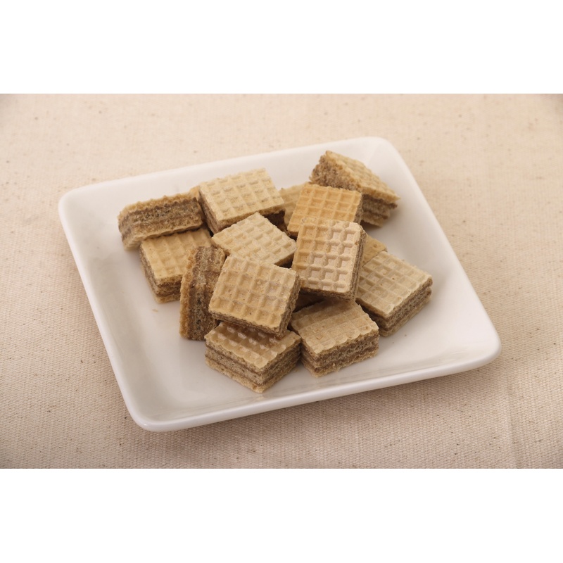 創健社 メイシーちゃん（ＴＭ）のおきにいり　ひとくちウエハースほんのり甘い黒糖味 18個